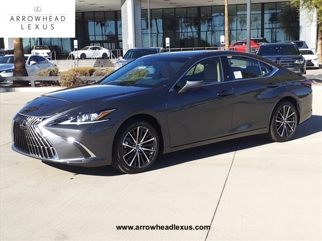 2025 Lexus ES 300h Luxury