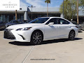 2025 Lexus ES 300h