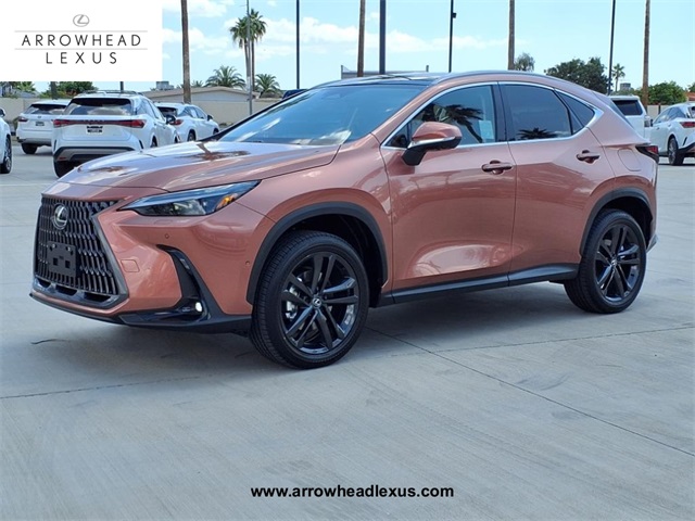 2025 Lexus NX 450h+ Luxury