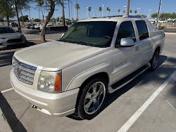 2002 Cadillac Escalade EXT Base