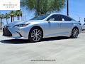 2025 Lexus ES 300h