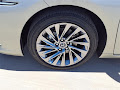 2025 Lexus ES 300h Luxury