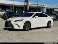 2025 Lexus ES 300h Luxury