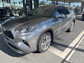 2025 Toyota Highlander Hybrid Limited 25th Edition